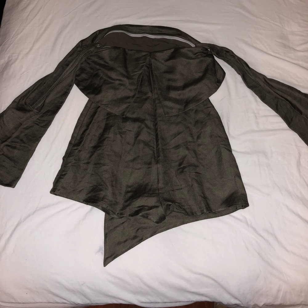 StyleStalker Romper - Picture 5 of 6